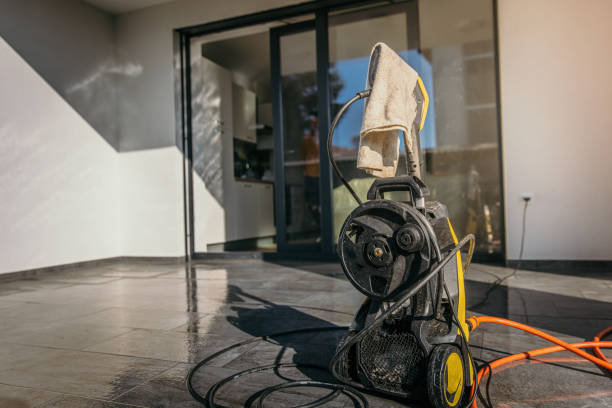 Best Roof Washing  in Goshen, CA